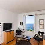 One Bedroom With Loggia And Sea View Daire *