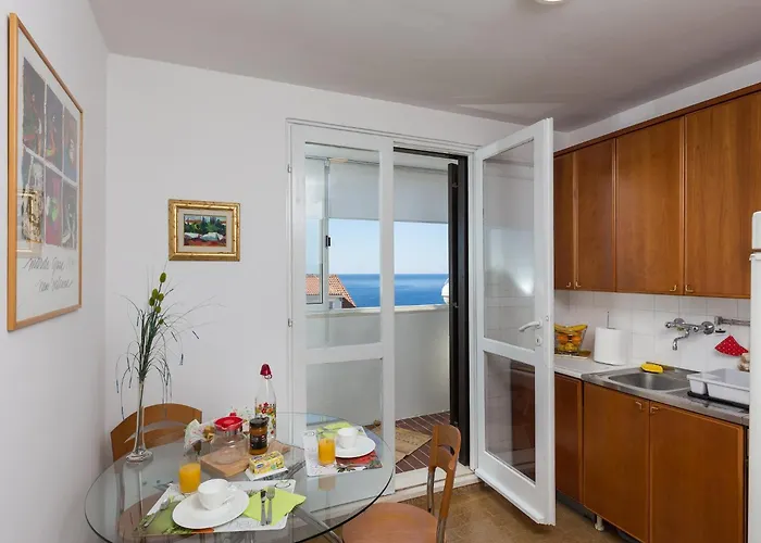 Apartment One Bedroom With Loggia And Sea View Dubrovnik